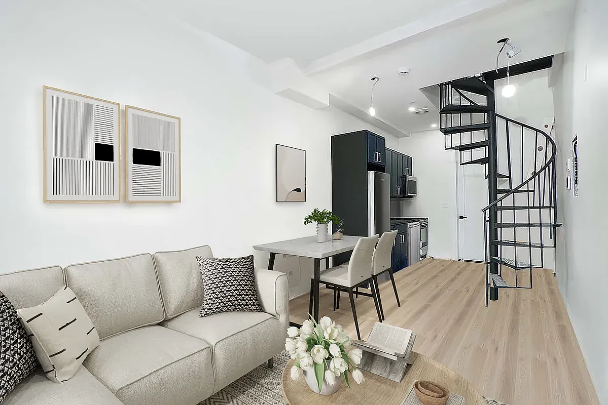 141 Meserole Street — Photo 3