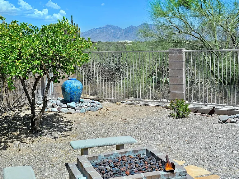 12866 N High Hawk Dr — Photo 24