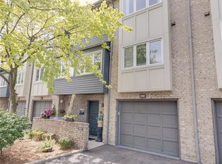 3917 Riverside Dr E #9, Windsor, ON N8Y 1B1