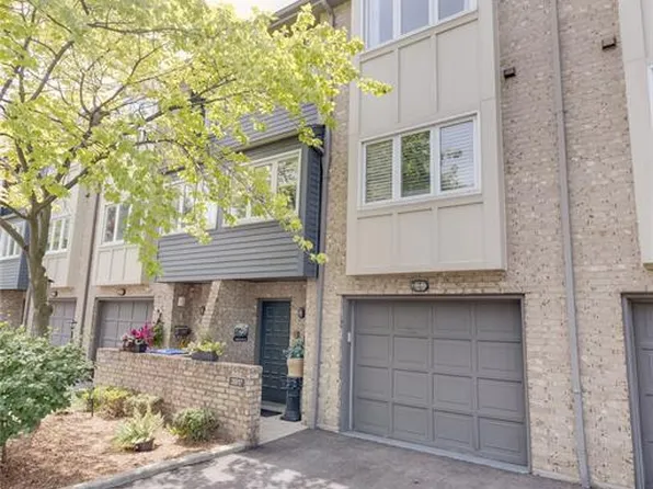 3917 Riverside Dr E #9, Windsor, ON N8Y 1B1