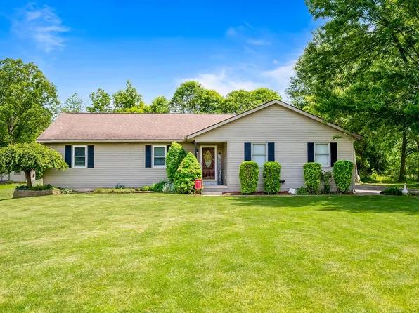 2482 Gooding Rd, Marion, OH 43302