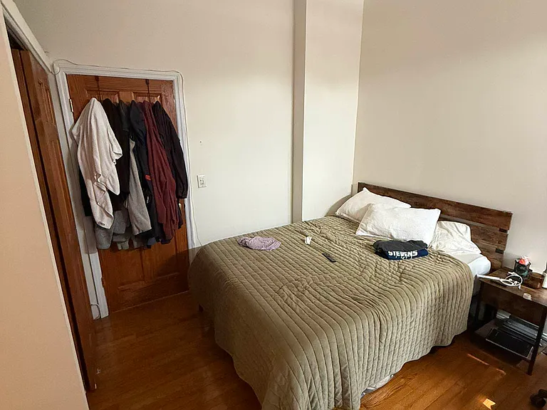 329 E 13th St #5C — Photo 6