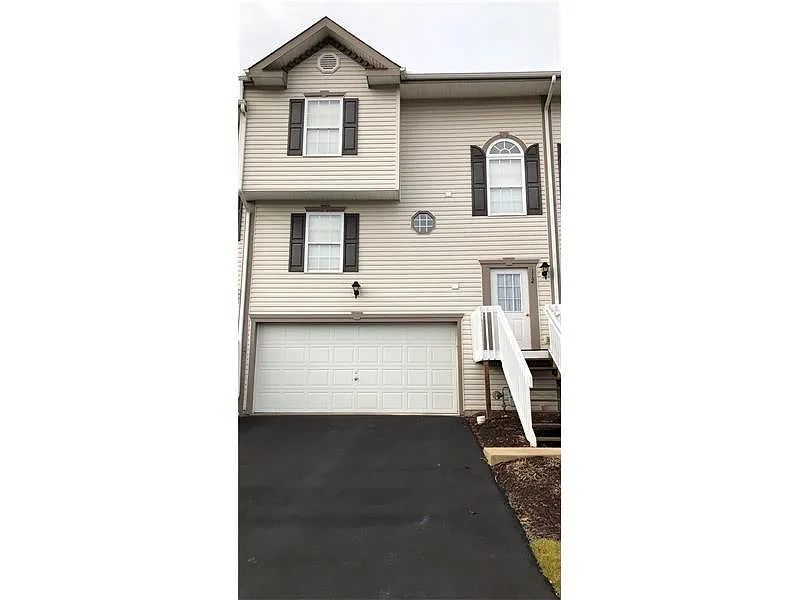 112 Manor View Dr photo 1