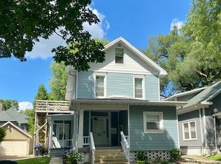506 E Olive St APT 1, Bloomington, IL
