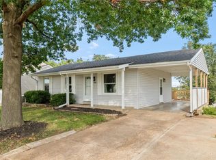 2536 Medford Dr, High Ridge, MO 63049