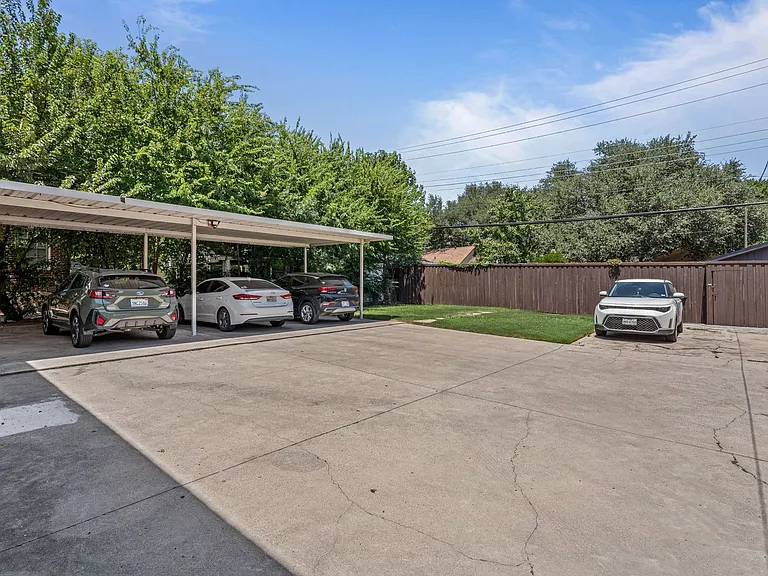 3518 Westcliff Rd S — Photo 33