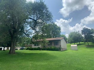 16 Townsend Ln, Morgantown, WV 26508