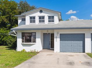 10008 SW 14th St, Pembroke Pines, FL 33025