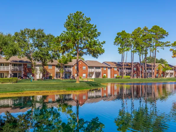 The Lakeview Apartmentss, 16755 Ella Blvd #7ac564488, Houston, TX 77090