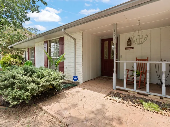 100 S 5th St, Alvarado, TX 76009