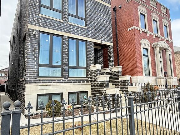 3rd image of 3422 S Normal Ave