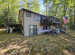 186 Hogan Pond Ln, Oxford, ME 04270