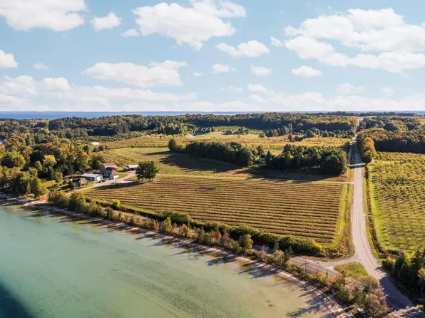 PARCEL Six Cherry Beach Ct, Suttons Bay, MI 49682