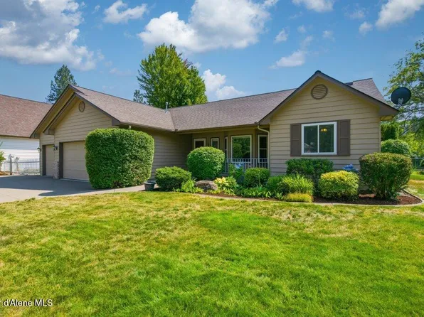 4970 E Shoreline Dr, Post Falls, ID 83854