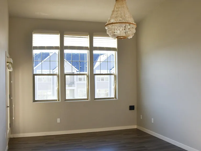 16401 NW Chadwick Way #305 — Photo 3