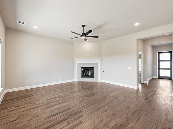 7th image of this home