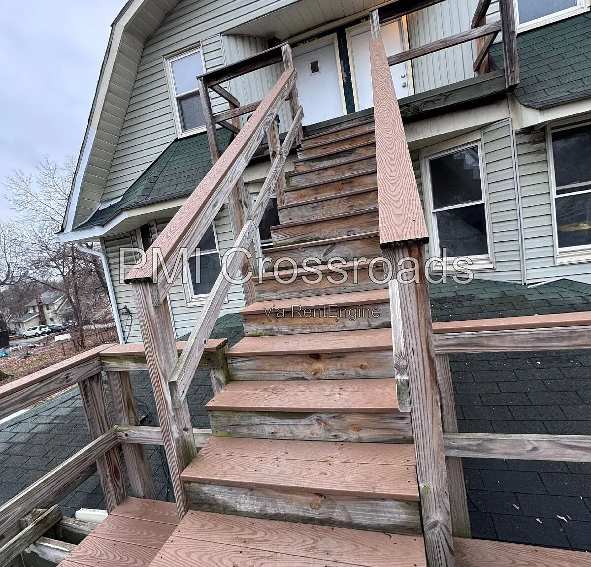 1 bed, 1.0 bath, 600 sqft, $905 — Photo 1