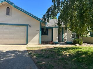1152 Bridle Ct, Auburn, CA 95603