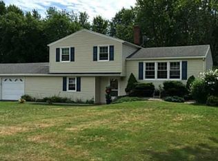 9 Sheldon Dr, Spencerport, NY 14559