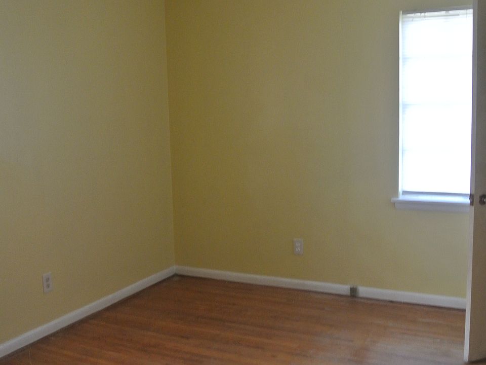 1st image of 4019 Holt St #A