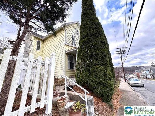 346 Messinger St, Bangor, PA 18013