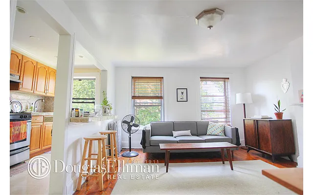 Rented by Douglas Elliman | media 20