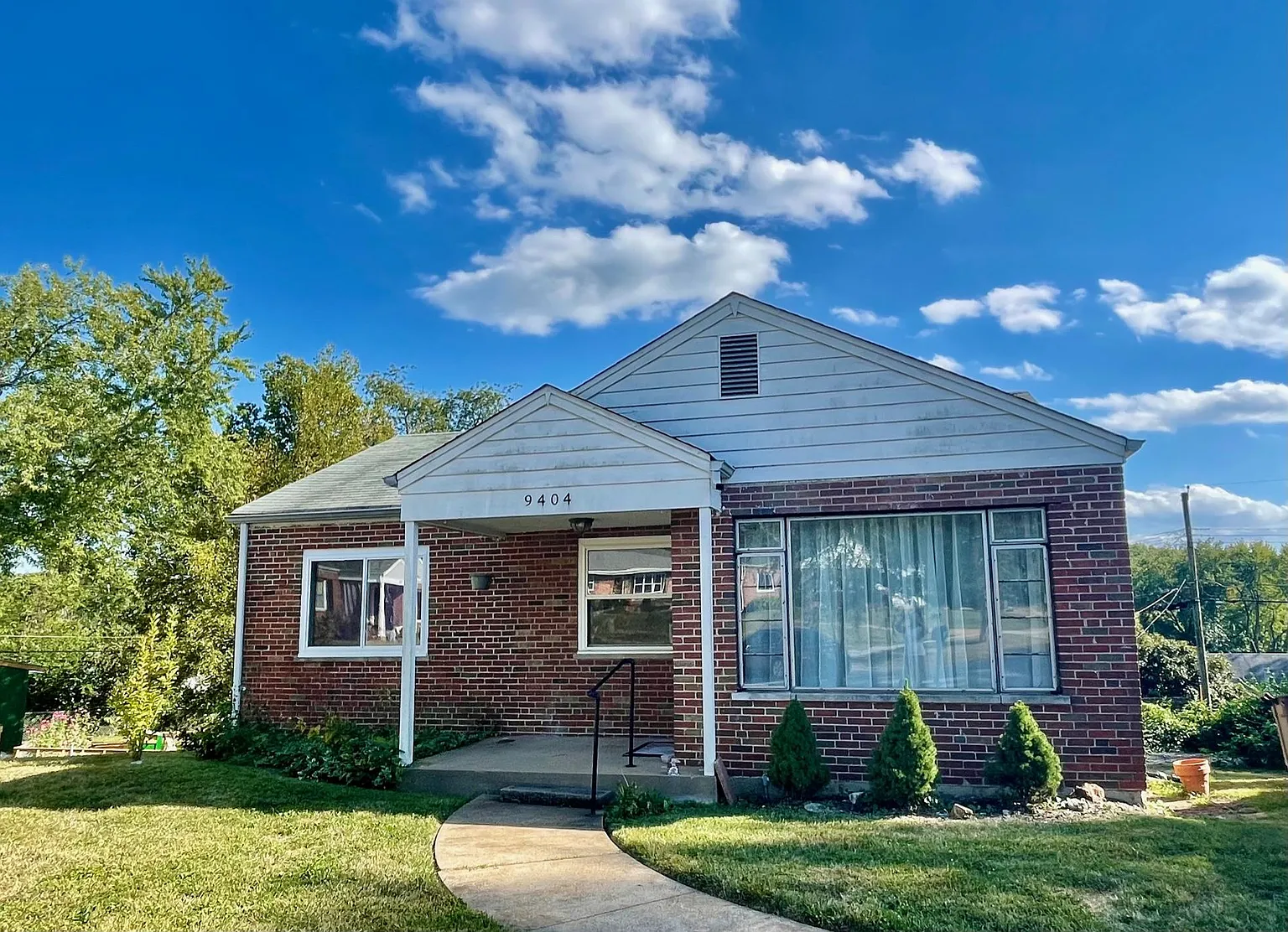 9404 High Hill Ct photo 1