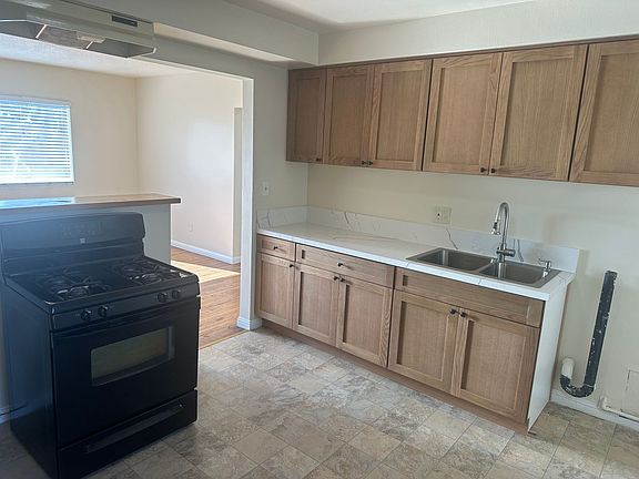 5th image of 3635 W 110th St APT 3