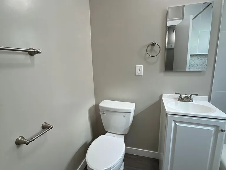 443 Orange Ave Long Beach, Ca 90802 — Photo 10