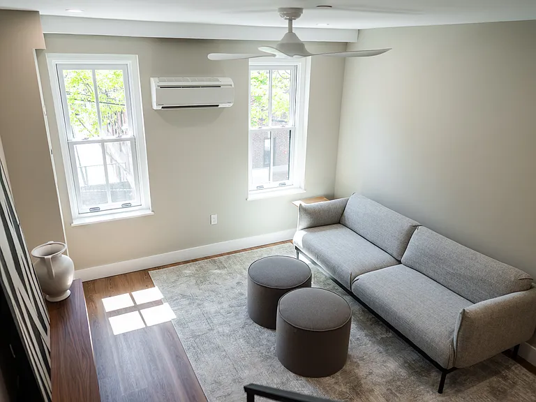The Roe at Manayunk Apartments and Townhomes — Photo 137