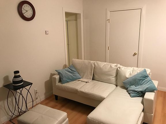 3rd image of 4747 S Centinela Ave #15