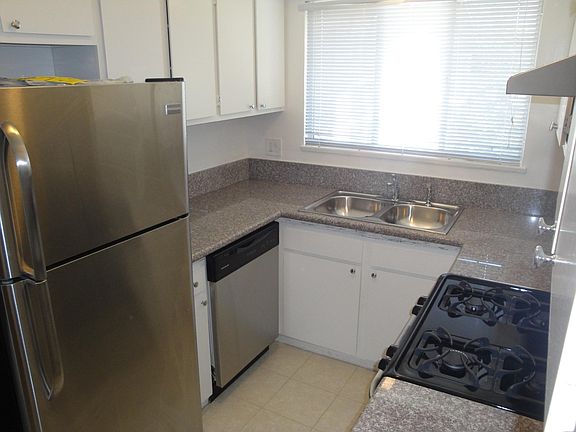 5th image of 11707 W Sunset Blvd APT 4