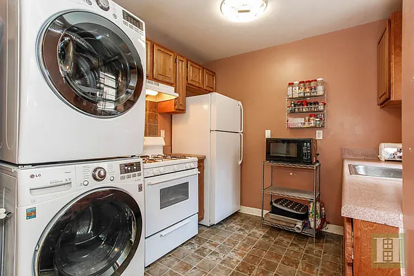 Sold by Halstead Real Estate | media 8