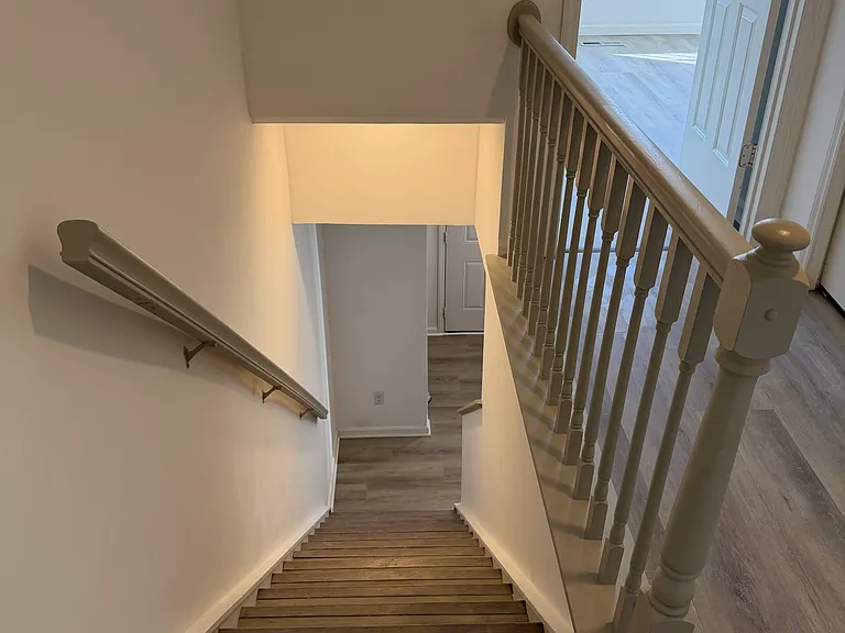 568 Lex Dr — Photo 16