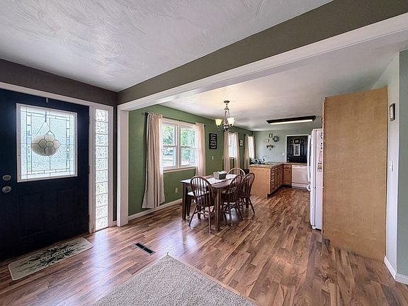 5th image of 503 Elmwood Dr