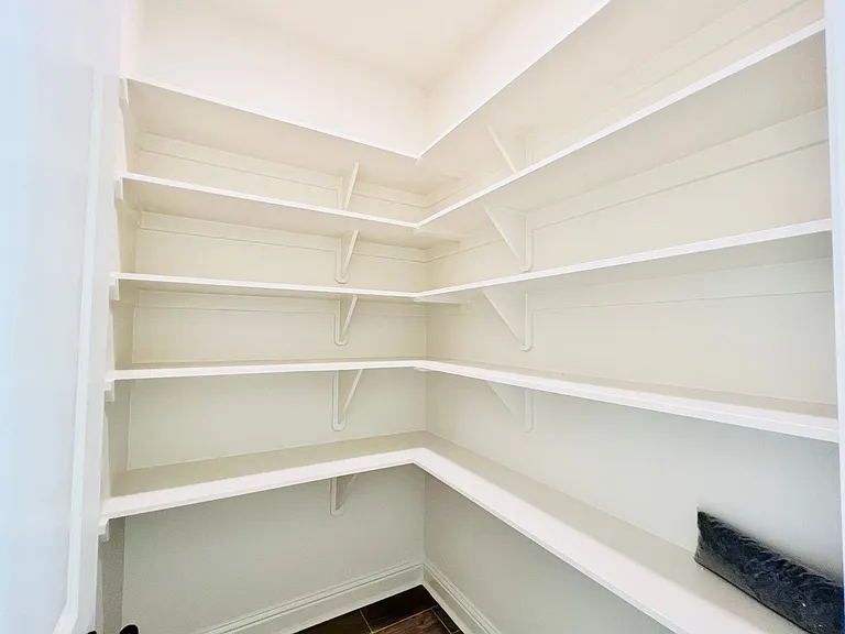 222 Finnegan Way — Photo 10