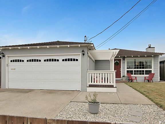 2nd image of 1167 Cervantes Way