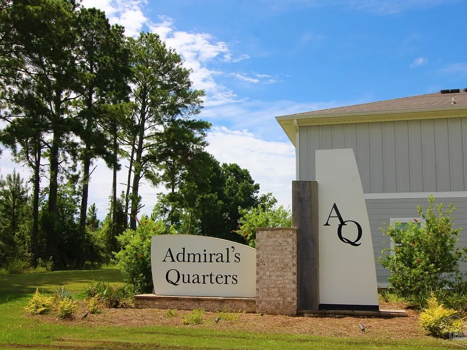 1542 Iroquois Ct