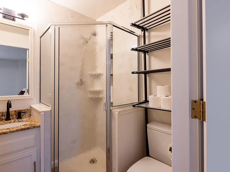 Attached bathroom to MBR