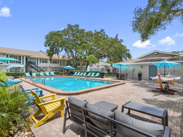 301 Seacrest Dr APT 1003