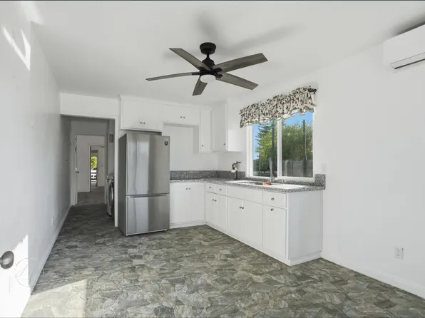 19151 Rosedale Hwy #C, Bakersfield, CA 93314