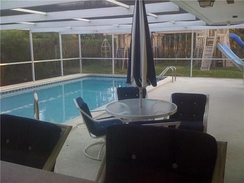 2nd image of 2344 Gabriel Ln