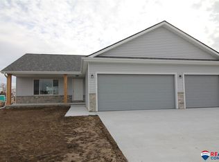 747 W Torreon Way, Lincoln, NE 68523