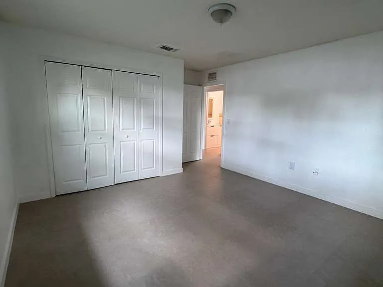 10501 SW 172nd St #10501 — Photo 13