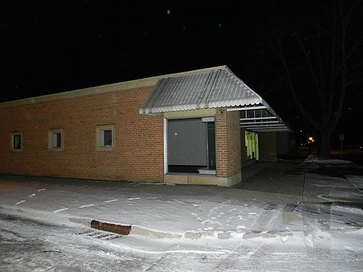 2nd image of 1432 Myott Ave