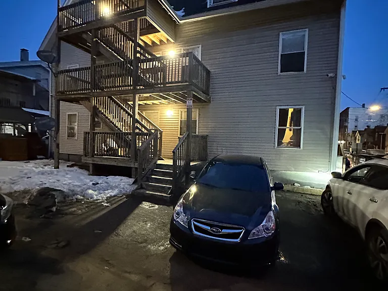 35 Pond St #5 — Photo 12