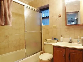 Rented by I & I New York