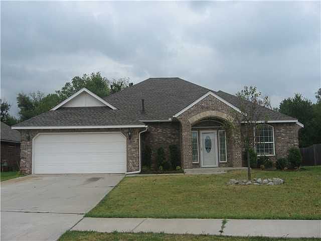 Home for Sale in Moore, Oklahoma $179,900