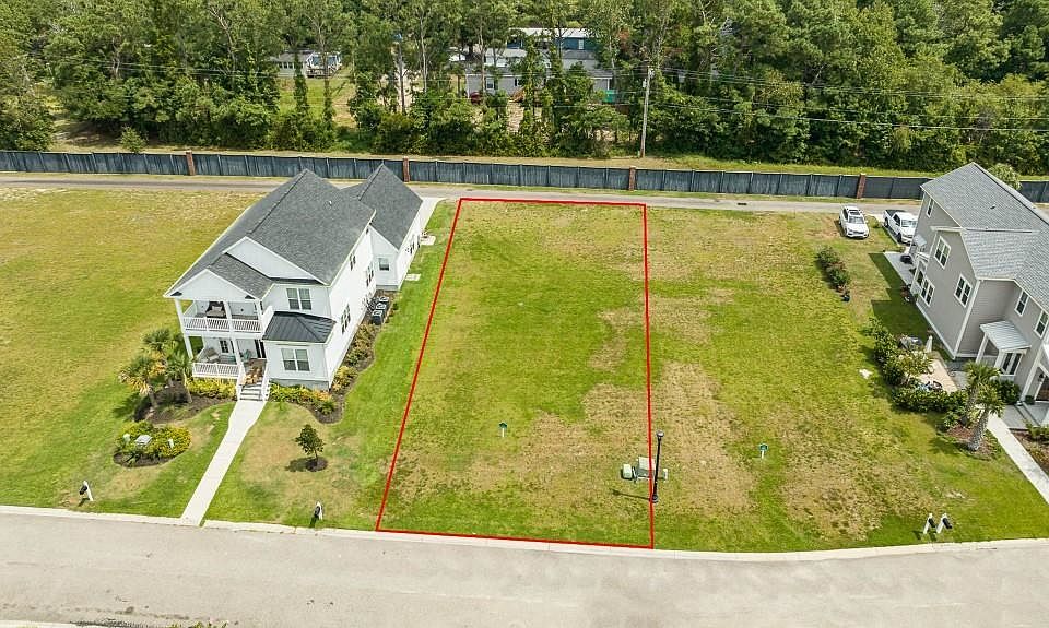 1st image of 1019 James Island Ave.