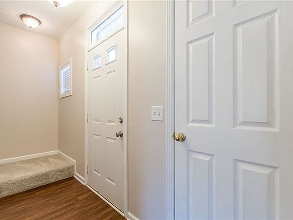 2nd image of 91 Pearl Chambers Dr